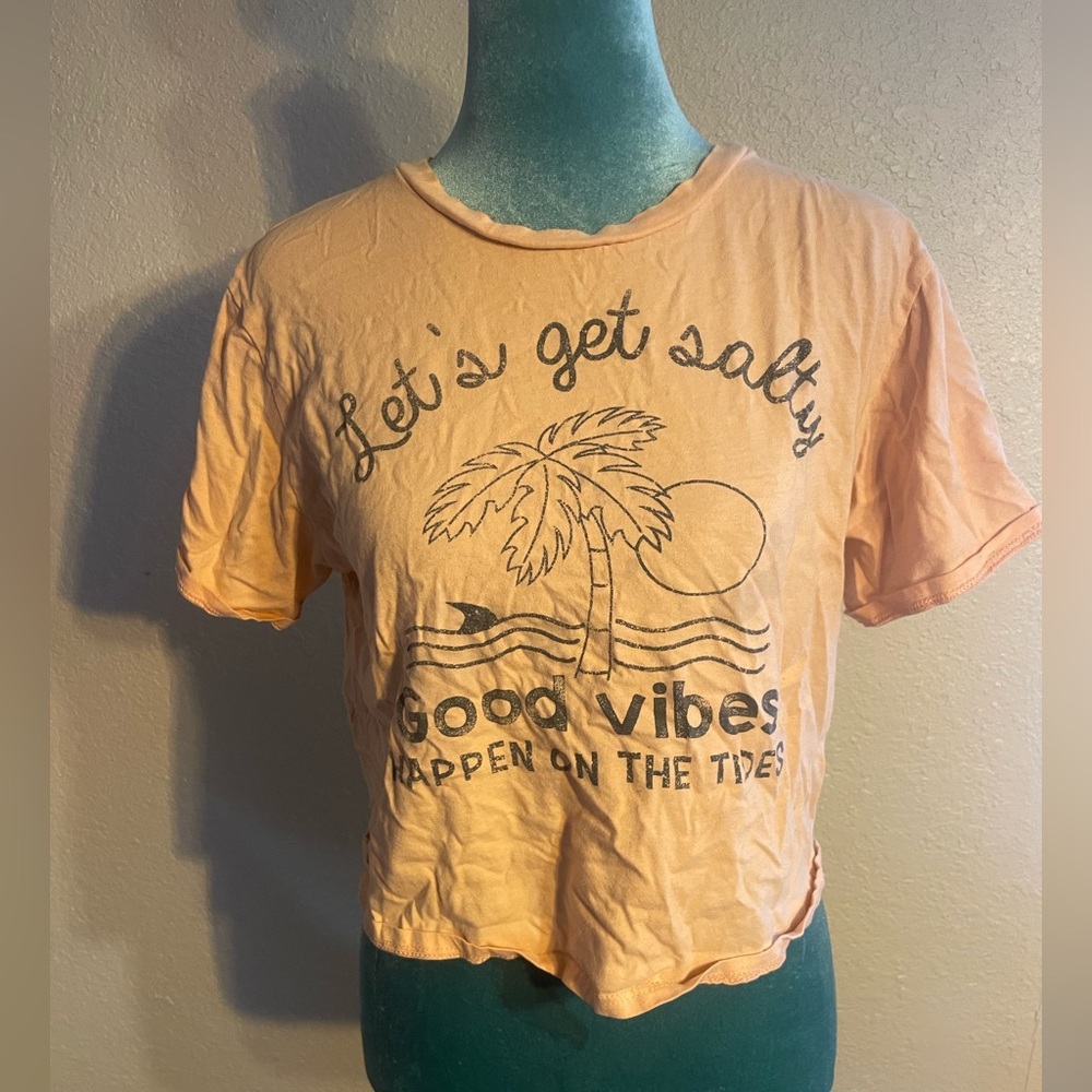 French pastry: beach graphic tee